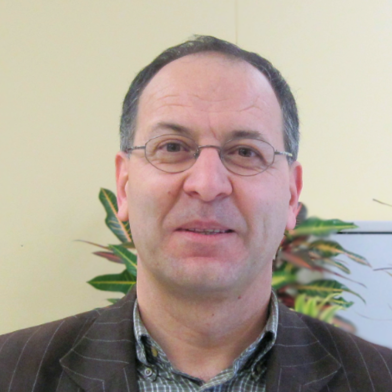 Professor Michael Santos Photo of Michael Santos