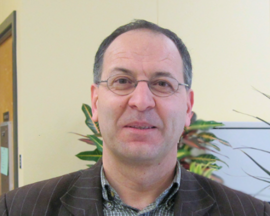 Professor Michael Santos Photo of Michael Santos